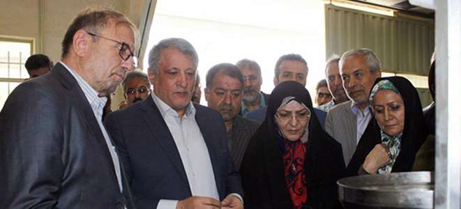 زيارة مجلس مدينة طهران من معهد بحوث الطاقة المتجددة التابع للجامعة